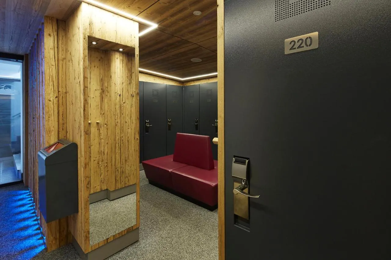 Hotel Tirol Ischgl