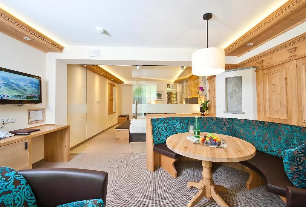 Hotel Tirol Ischgl