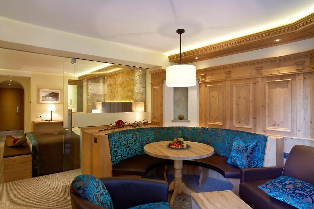 Hotel Tirol Ischgl