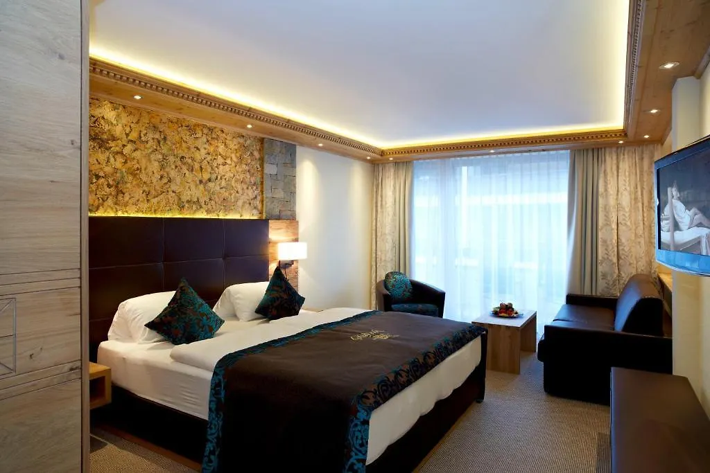 Hotel Tirol Ischgl
