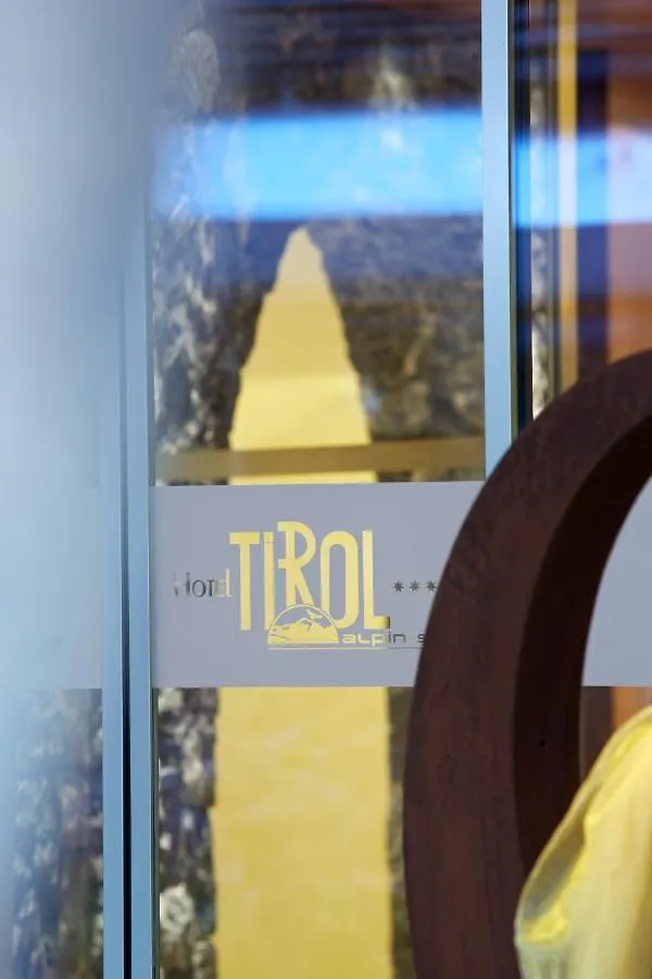 Hotel Tirol Ischgl 4*,